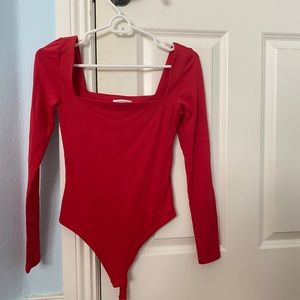 Babaton Aritizia Contour Squareneck Longsleeve Bodysuit Size Small